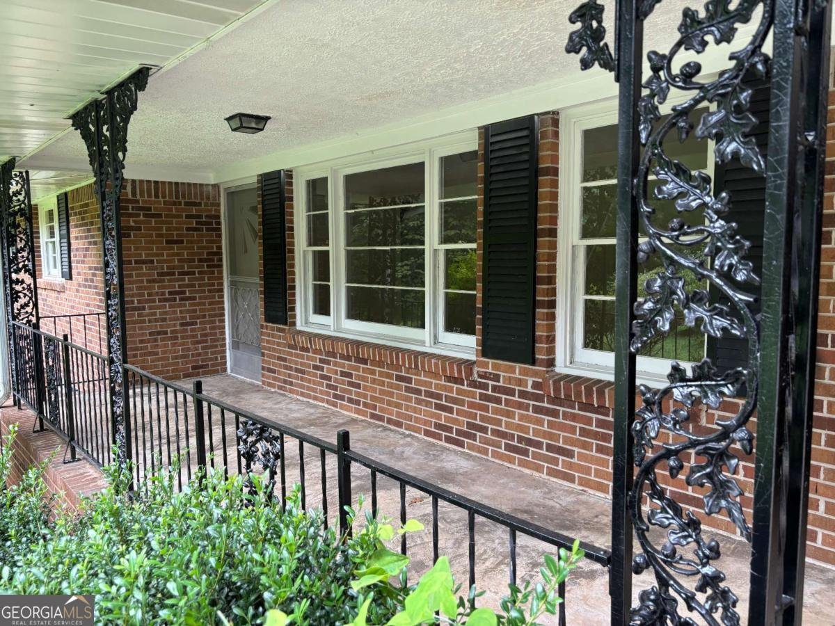 87 Valley Road Lawrenceville - 3