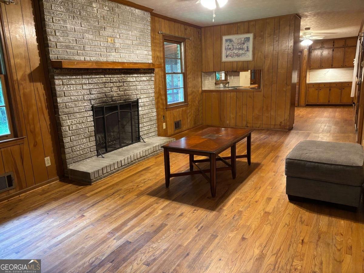 87 Valley Road Lawrenceville - 6