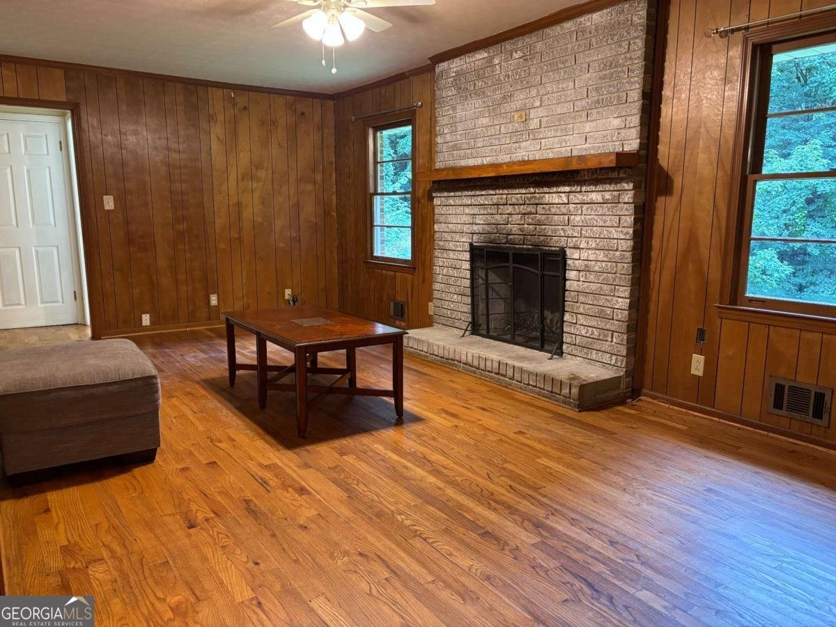 87 Valley Road Lawrenceville - 7