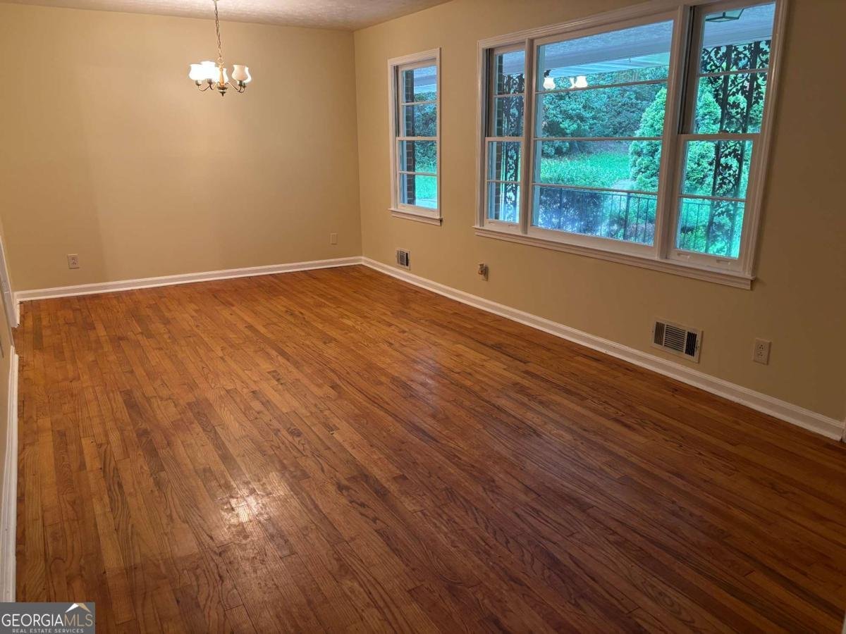 87 Valley Road Lawrenceville - 8