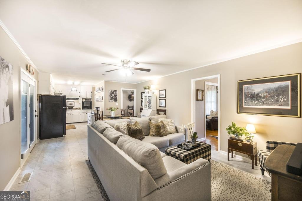 1607 Marshall Circle Perry - 20