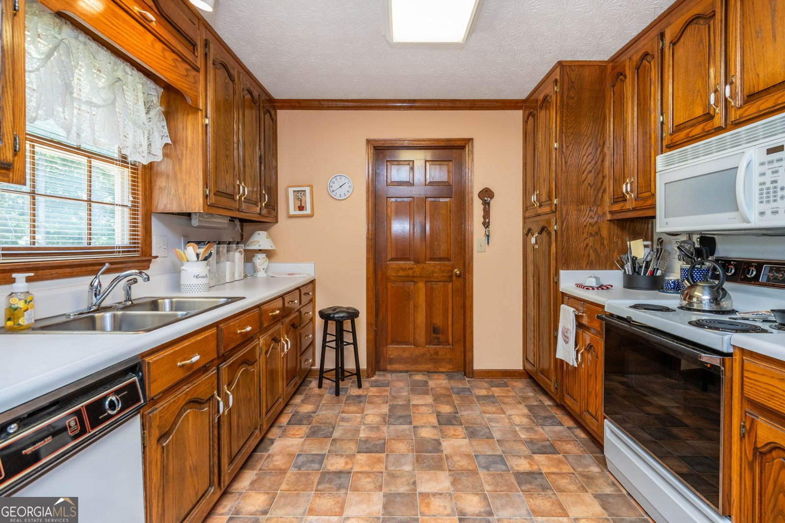 2555 Bethany Lane Powder Springs - 4