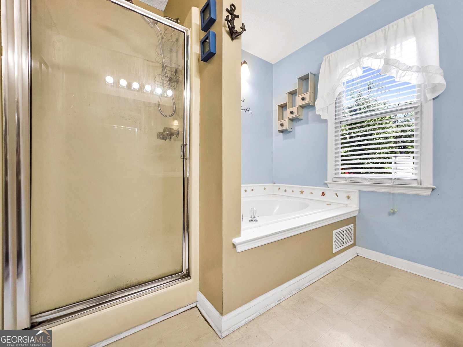 136 Crown Forest Drive McDonough - 32