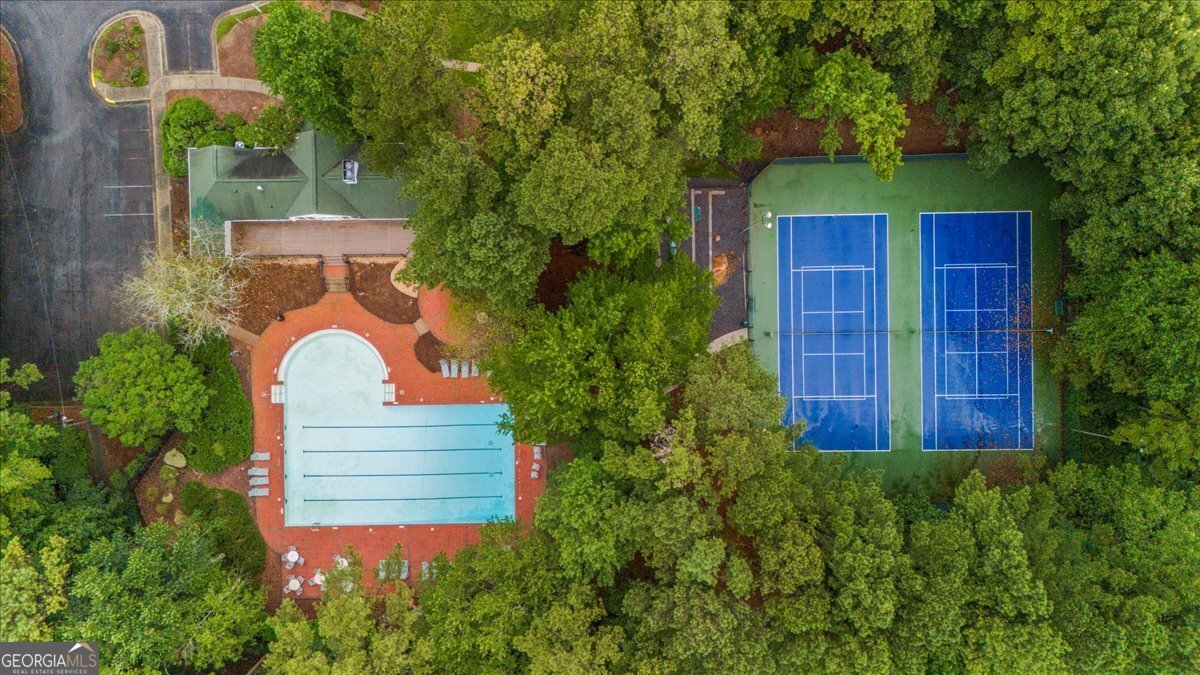 567 Shadow Oaks Drive Stone Mountain - 55