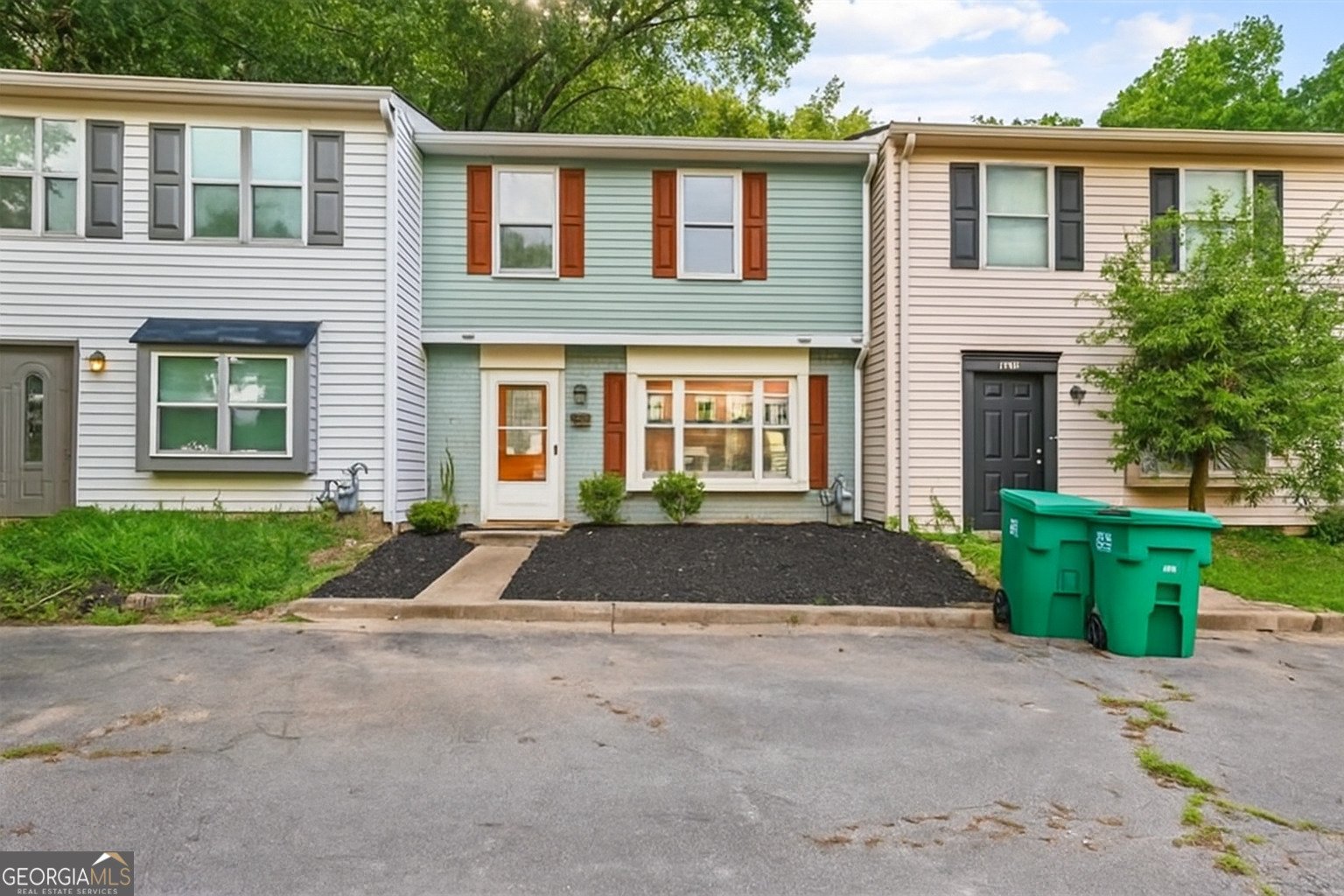 8846 LONG BEACH Circle Sandy Springs - 1