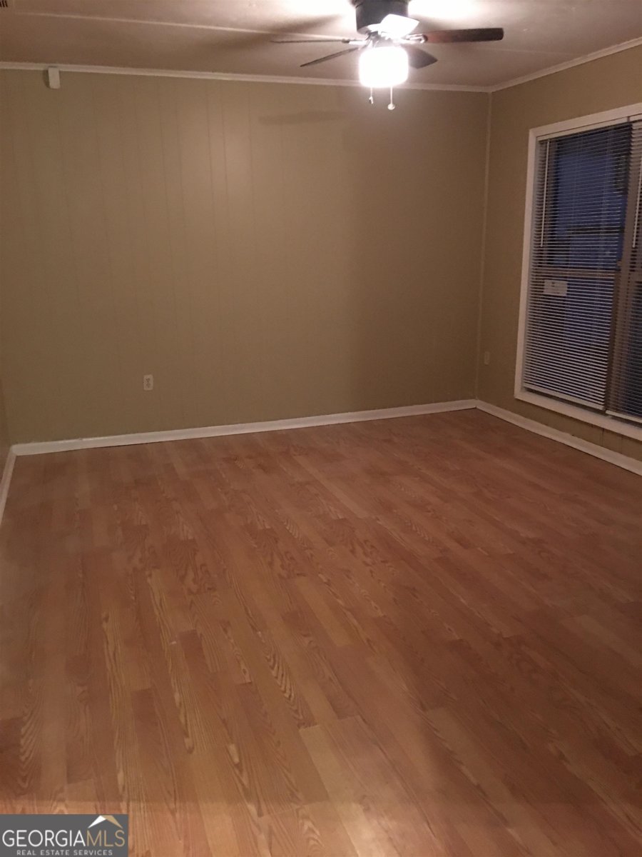 2824 Village Green Drive Macon - 4