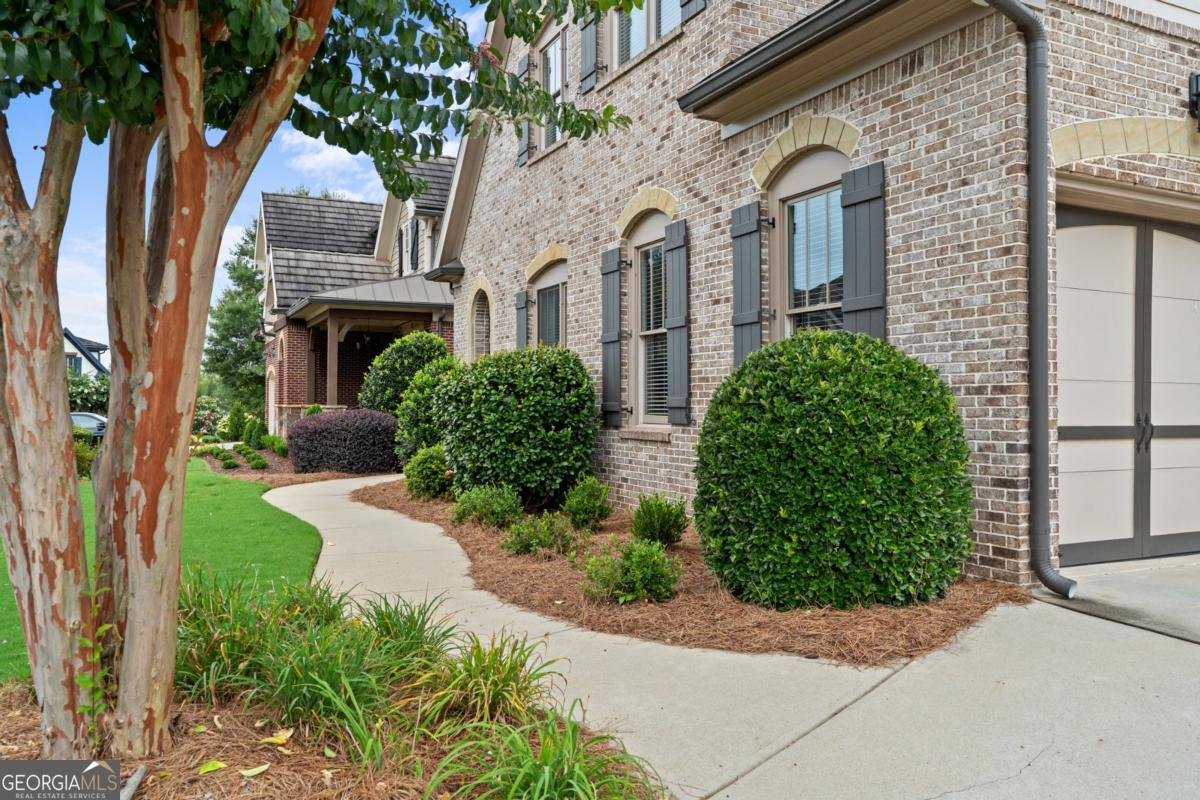 2615 Hillandale Circle Cumming - 1