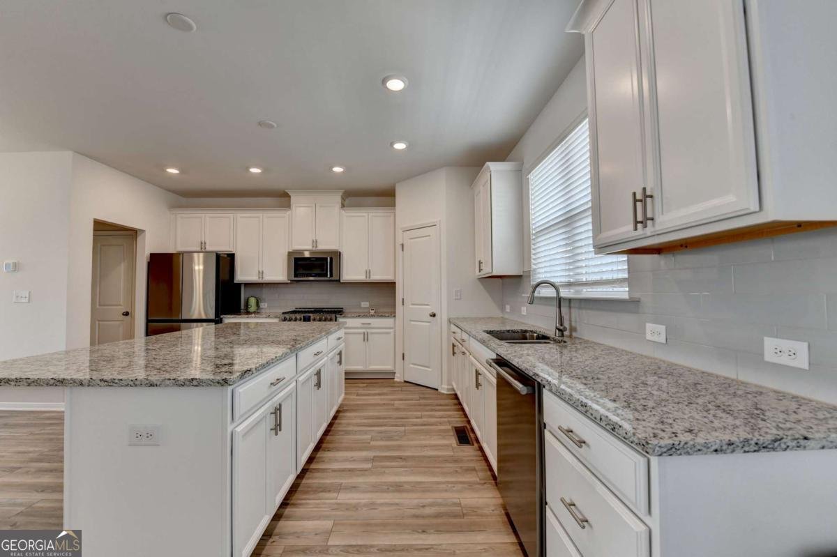 487 Danville Avenue Suwanee - 18