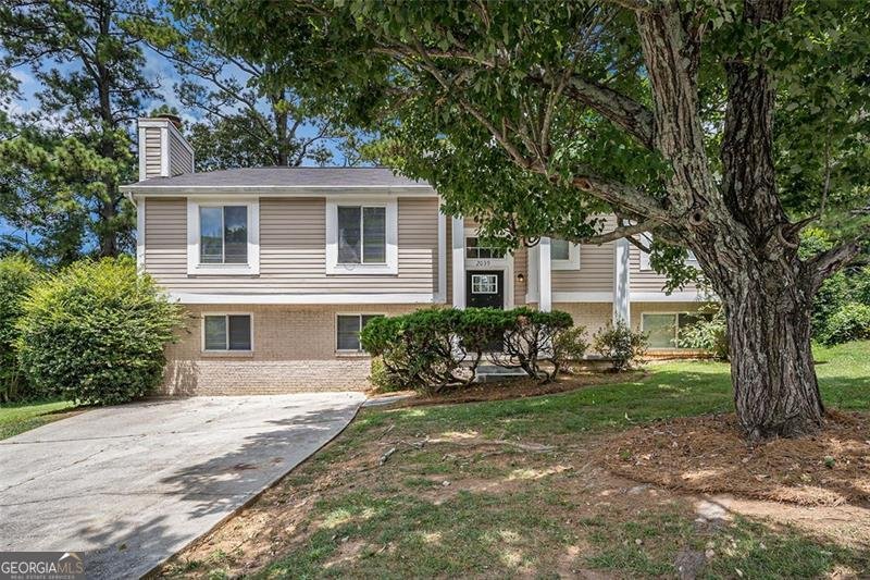 2039 RAINTREE Place Lithonia - 1