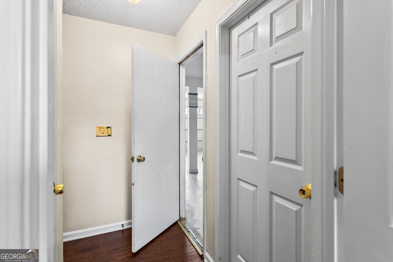 3230 IVY LAKE Buford - 48