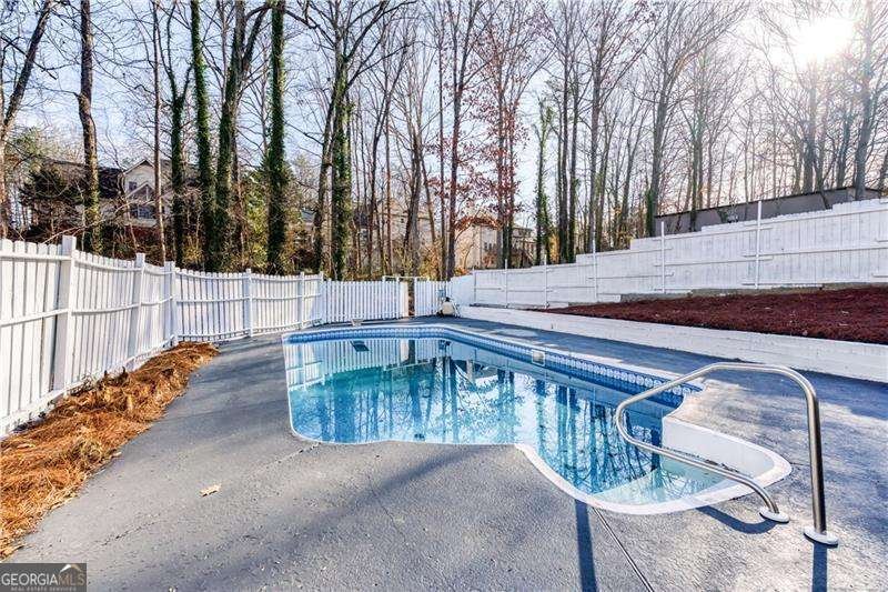 477 Engle Drive Tucker - 32