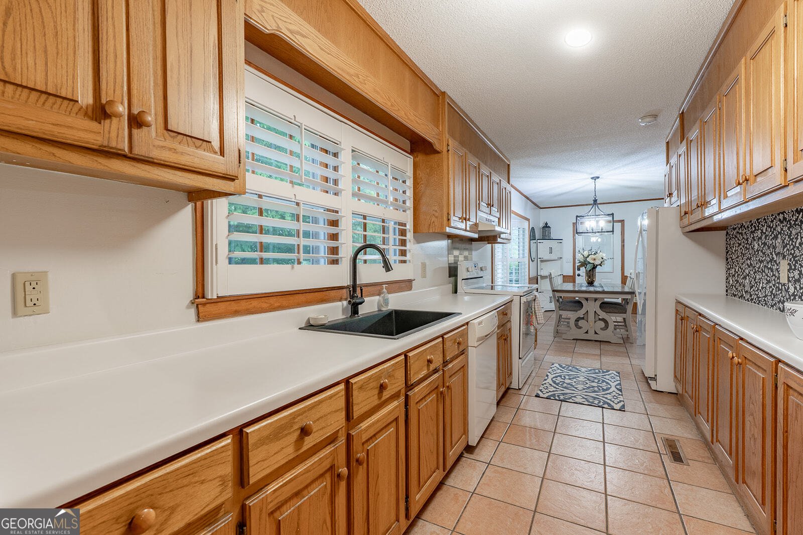 16 Bittings Avenue Summerville - 27