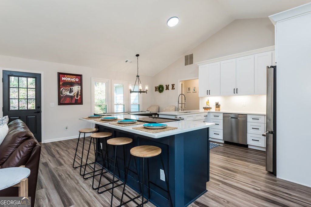6060 Carriage Drive Cumming - 6