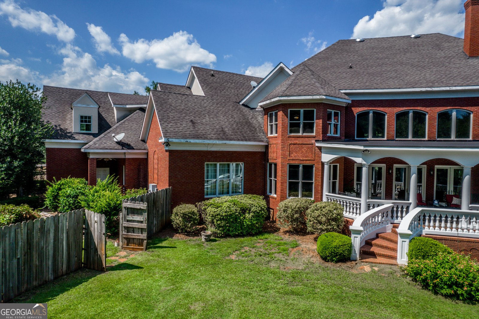 6020 Rivoli Drive Macon - 63