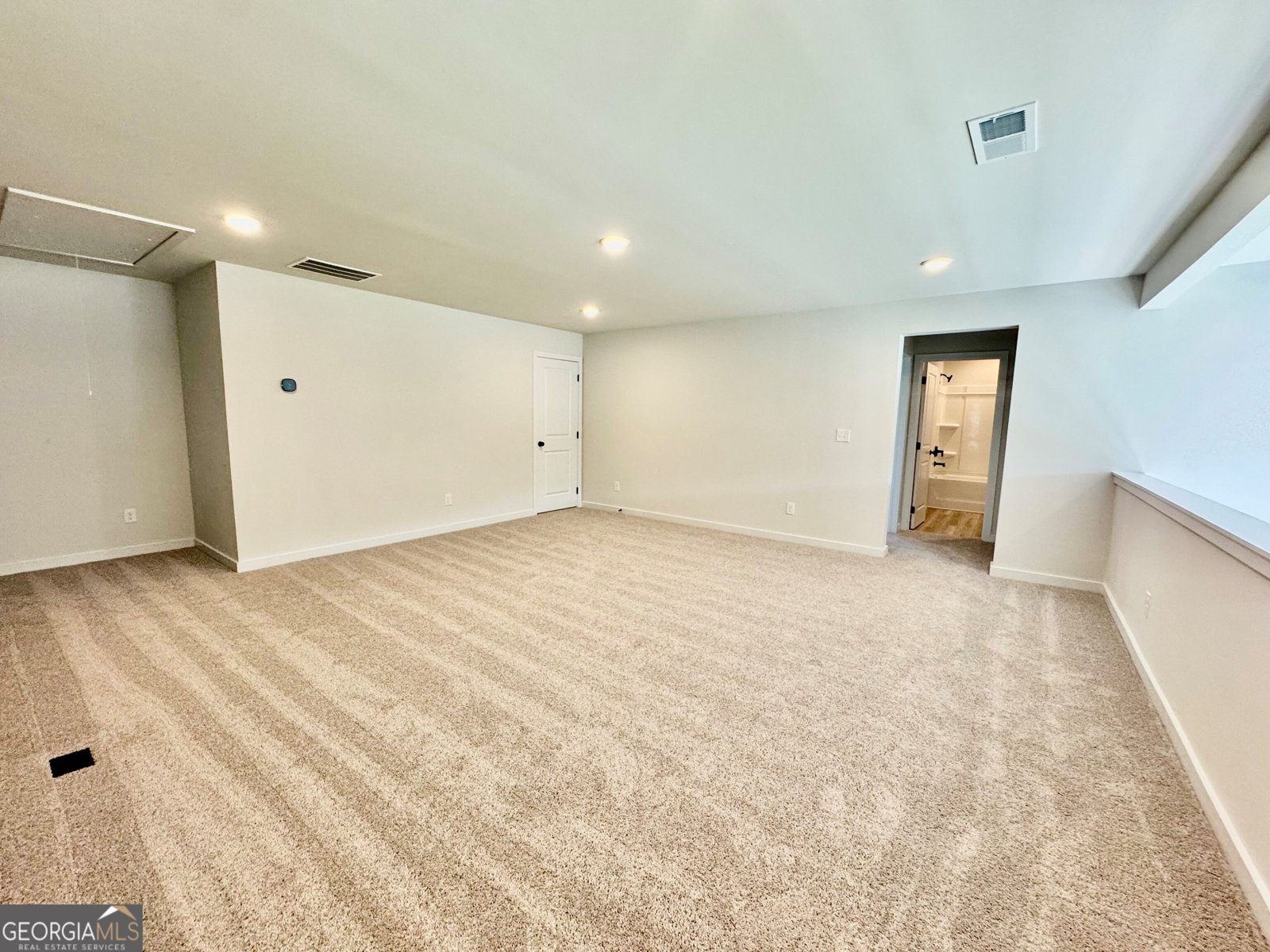 7250 Waggamon Way Dawsonville - 24