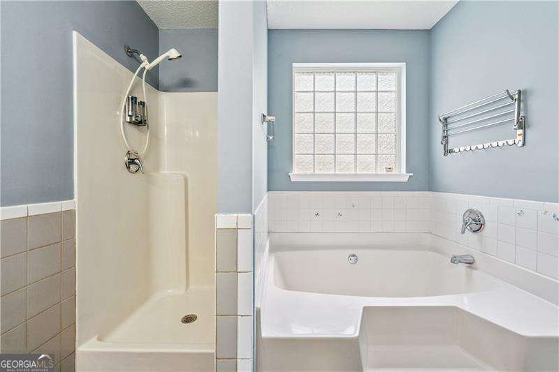 8318 Champion Trail Circle Fairburn - 17