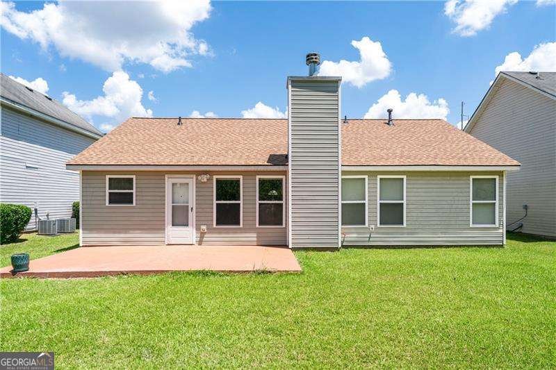 8318 Champion Trail Circle Fairburn - 2
