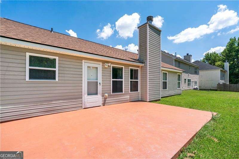 8318 Champion Trail Circle Fairburn - 26