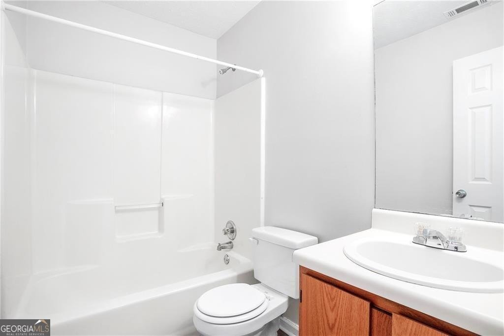 9211 Fairway Court Riverdale - 3
