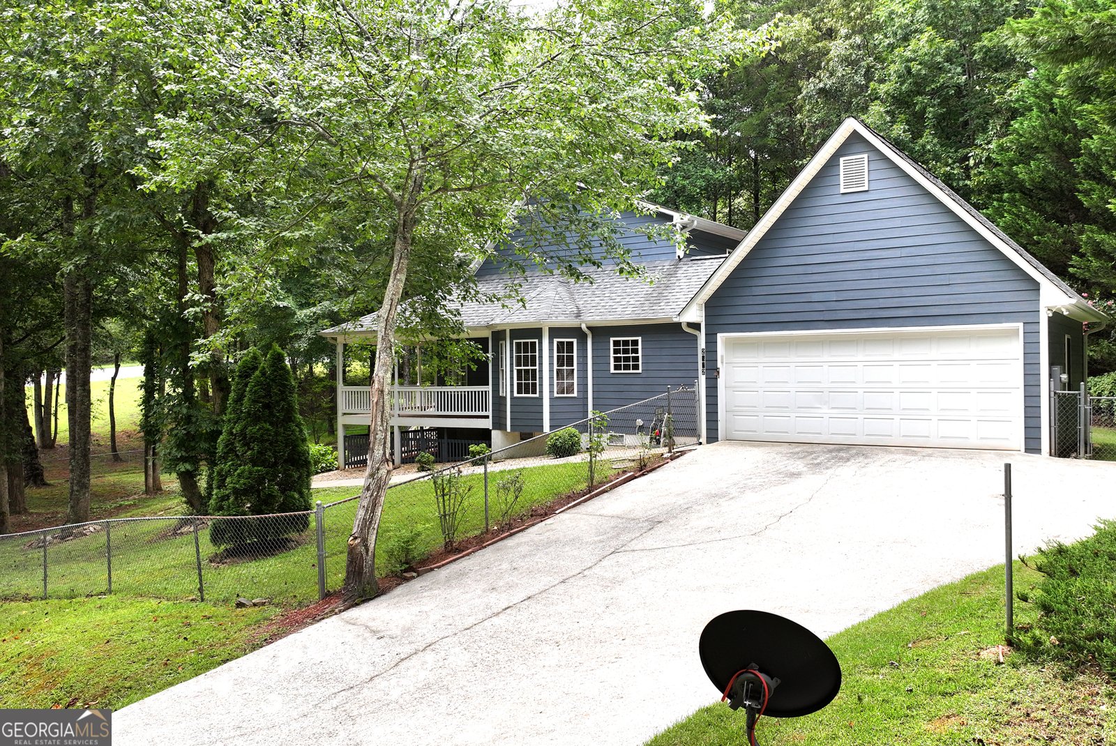2832 Asbury Mill Road Cleveland - 43