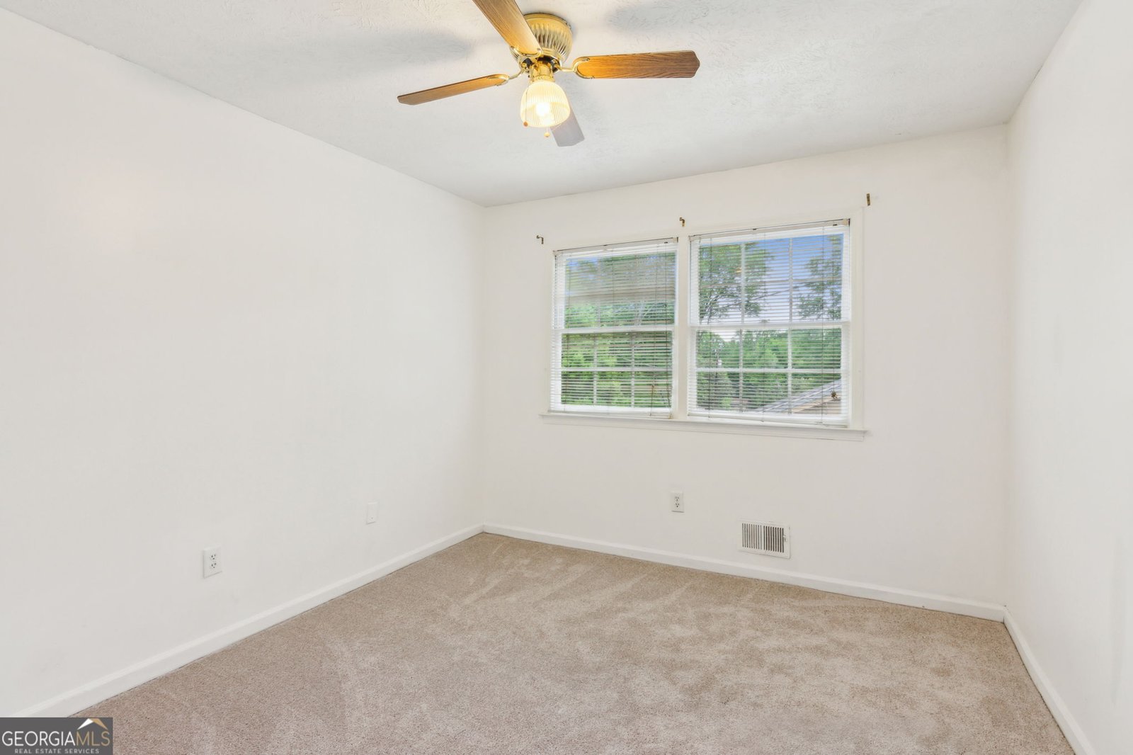 3240 Corktree Trail Stonecrest - 17