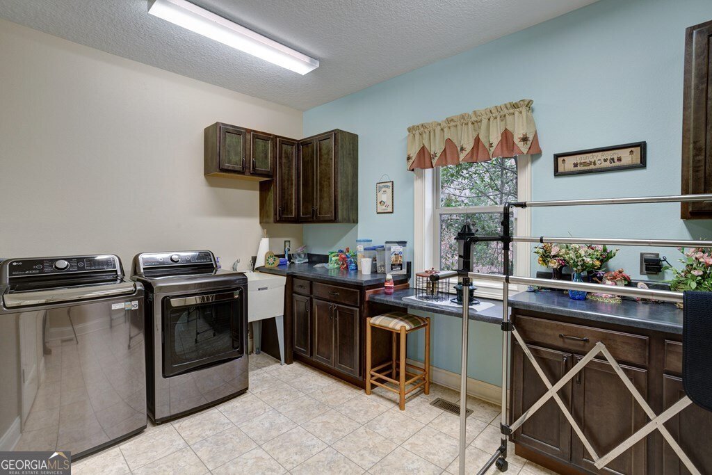 736 Gage Drive Hiawassee - 35