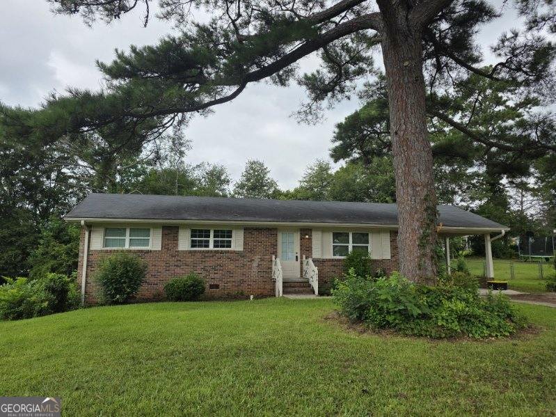615 Peachtree Dr. Thomaston - 2