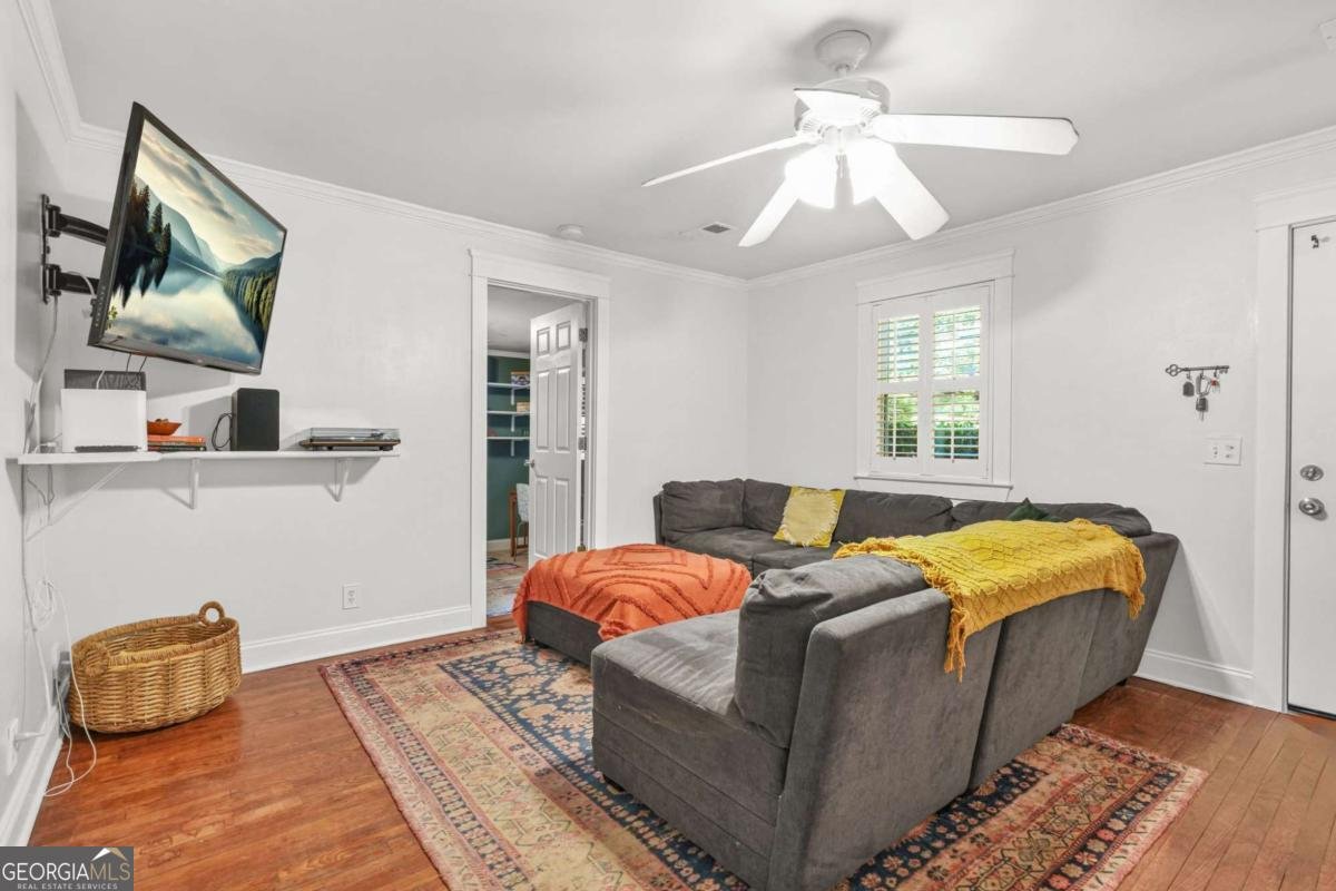 877 MCLENDON Drive Scottdale - 6