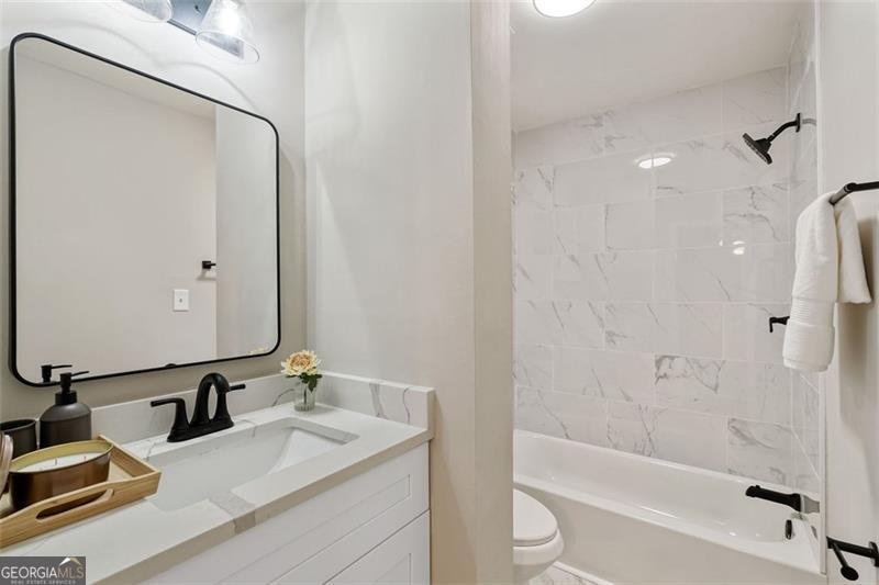 2062 GLENROY Drive Smyrna - 11