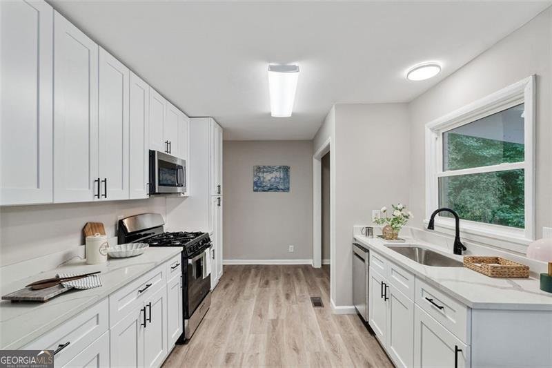 2062 GLENROY Drive Smyrna - 9