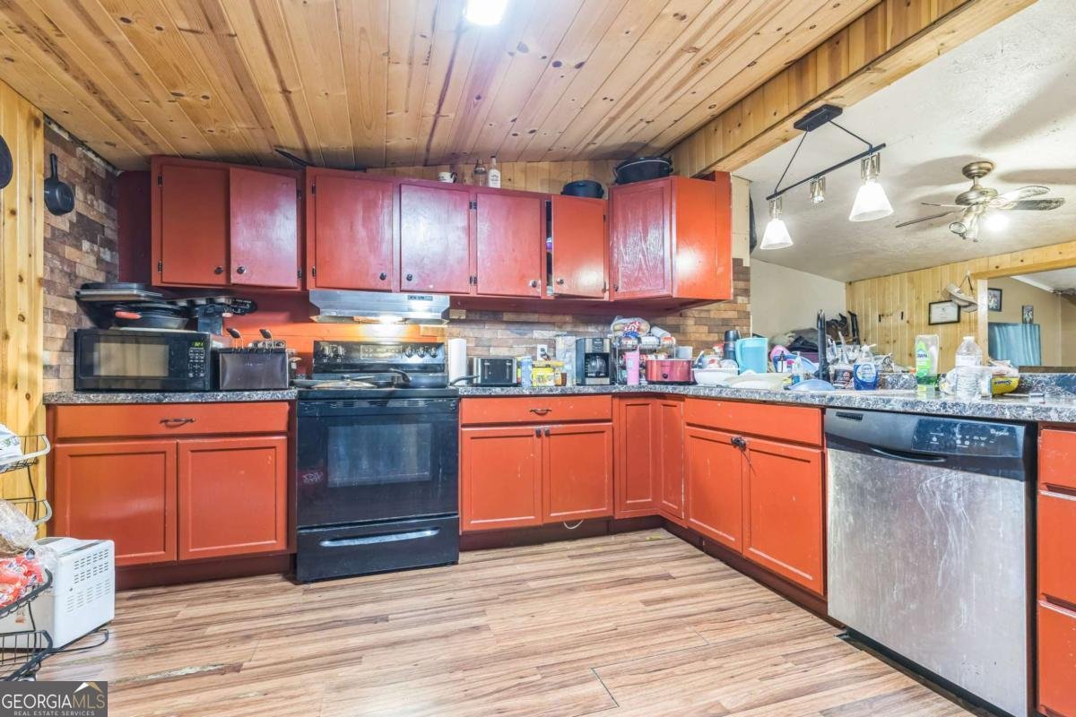 31 Huckleberry Lane Winder - 9