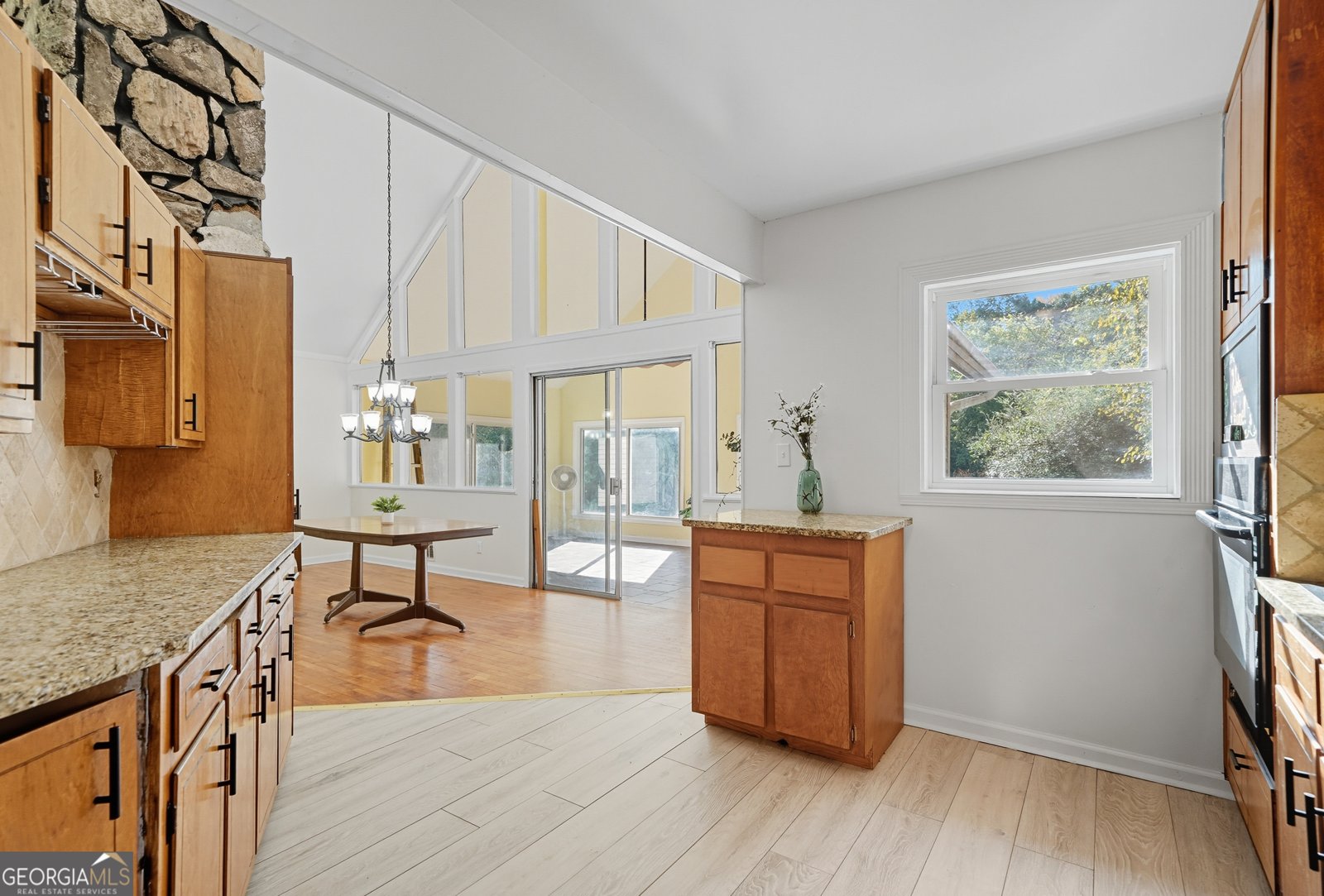 6306 Putnam Ford Drive Woodstock - 21