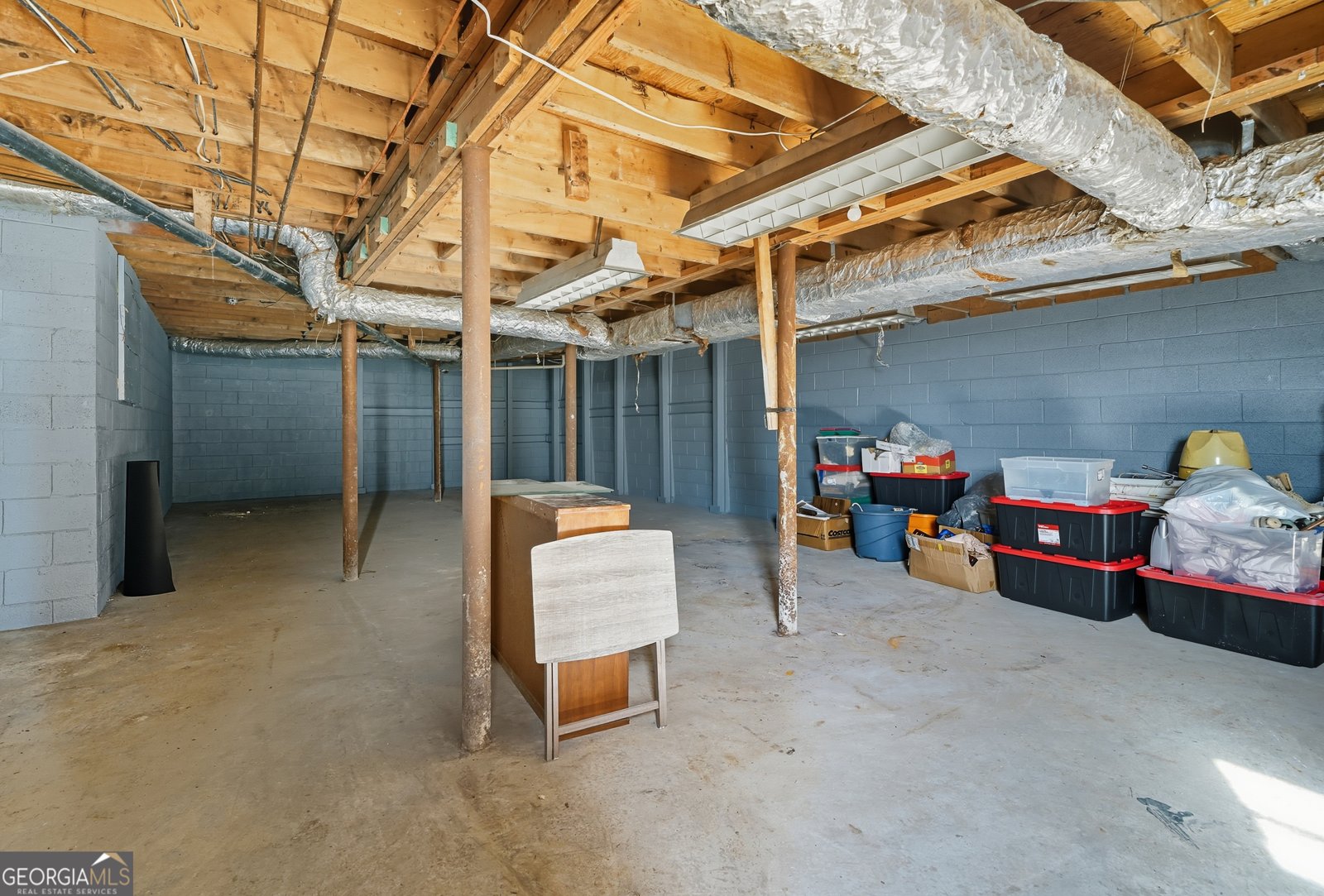 6306 Putnam Ford Drive Woodstock - 27