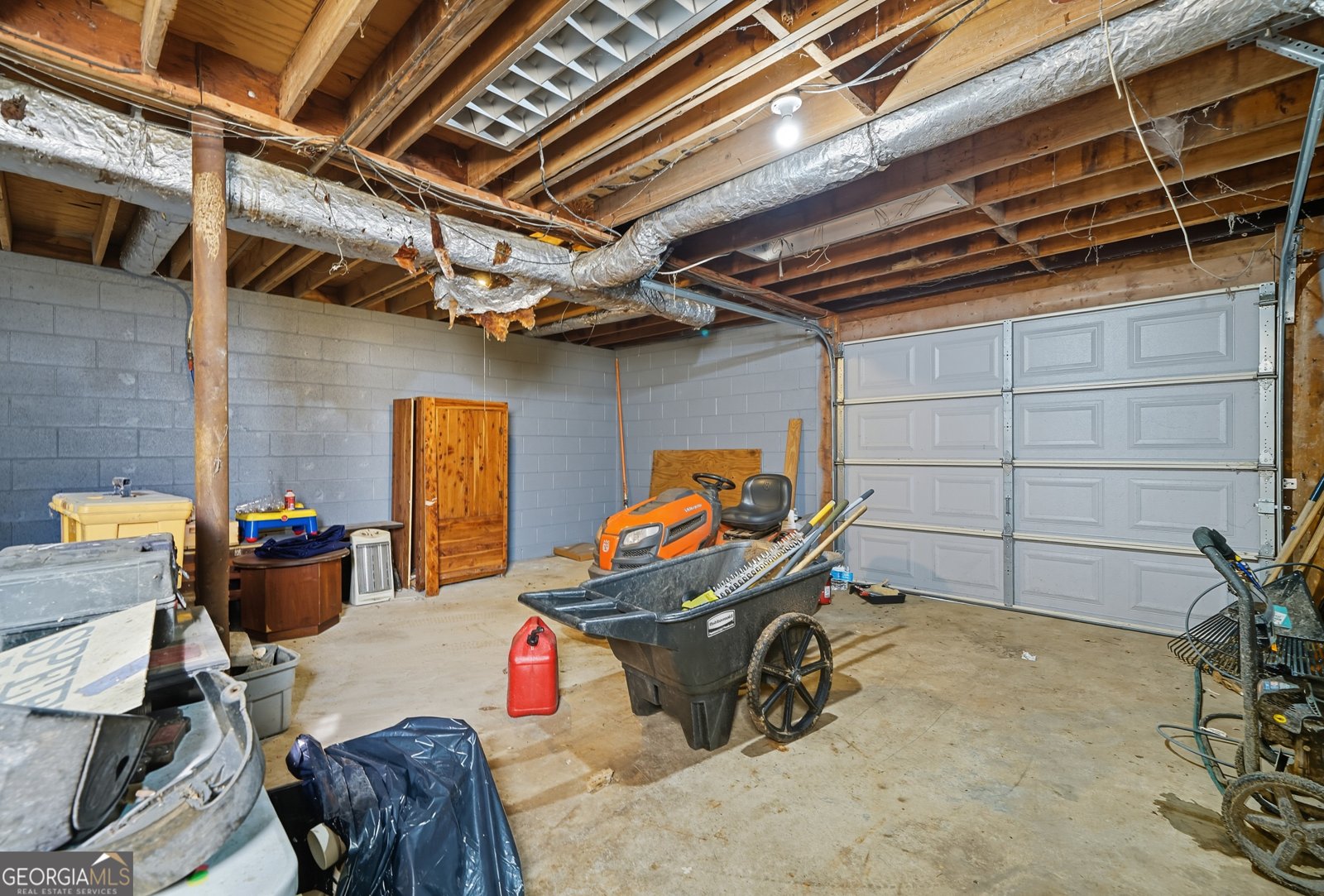 6306 Putnam Ford Drive Woodstock - 28