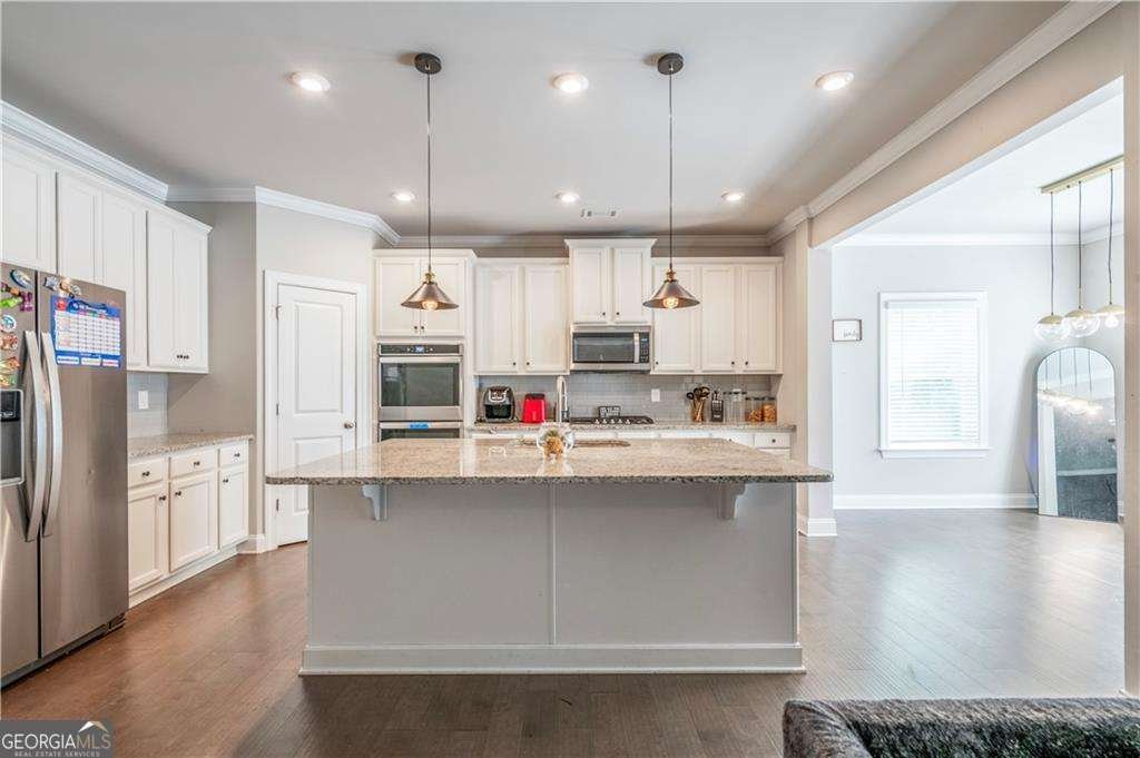3540 Lindsy Brook Douglasville - 23