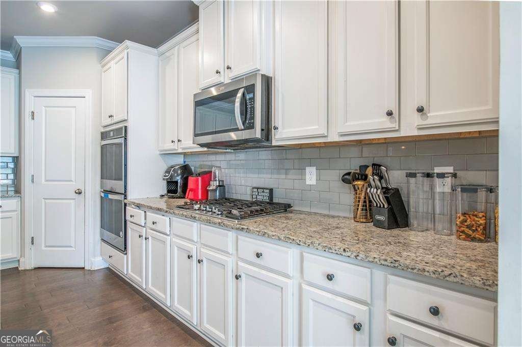 3540 Lindsy Brook Douglasville - 26