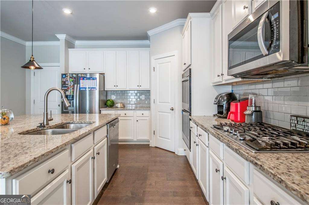 3540 Lindsy Brook Douglasville - 27