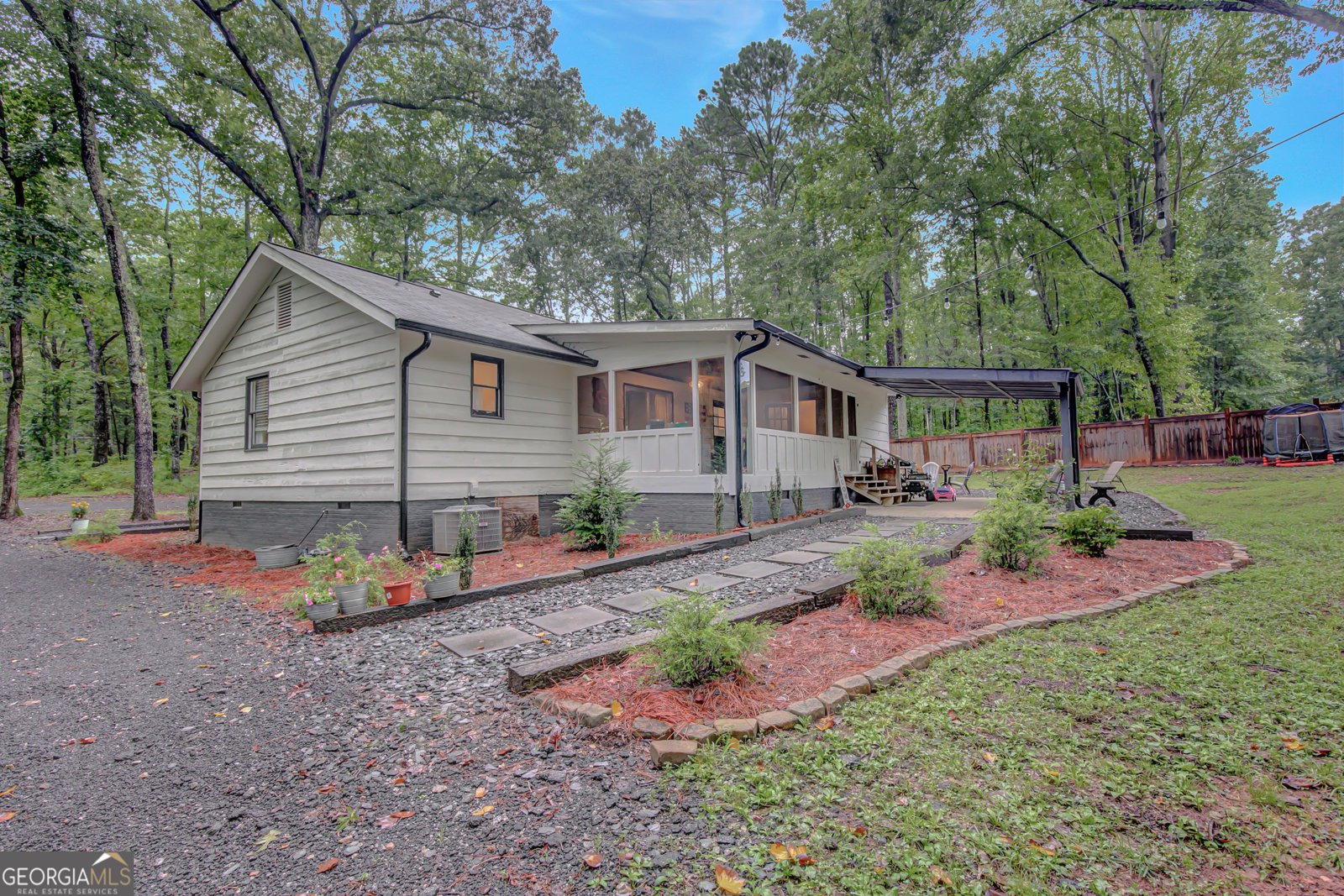 1090 Dolly Nixon Road Senoia - 39