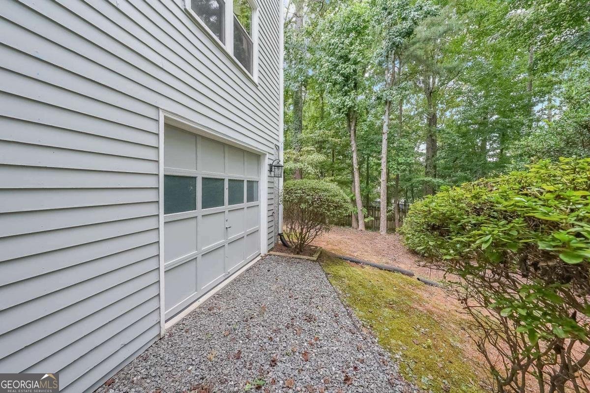 734 Dushea Court Kennesaw - 33
