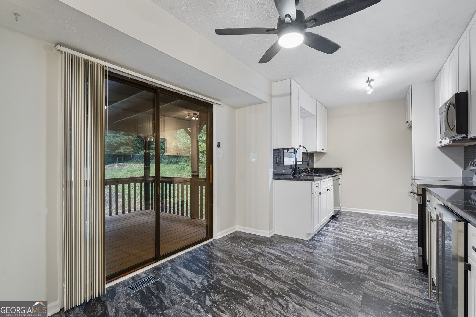 5826 Stonehaven Drive Kennesaw - 12