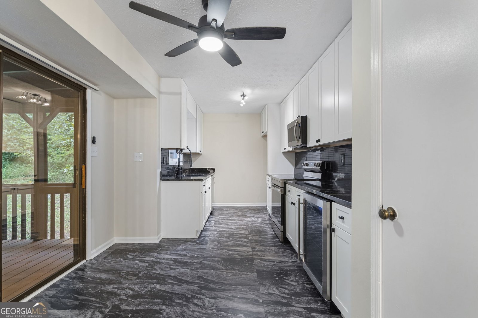 5826 Stonehaven Drive Kennesaw - 13