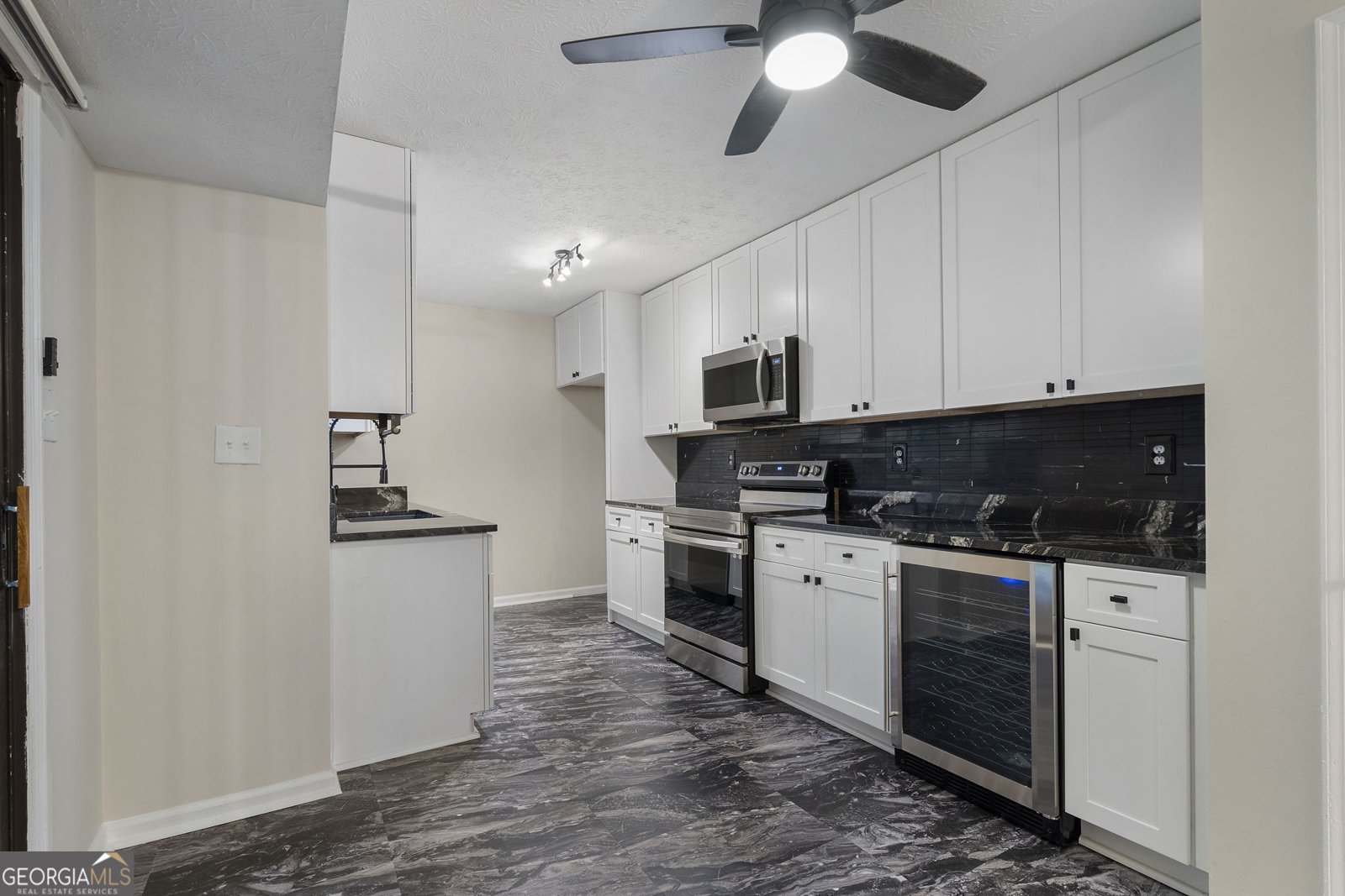 5826 Stonehaven Drive Kennesaw - 14