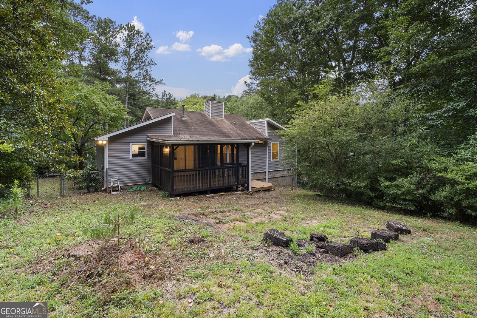 5826 Stonehaven Drive Kennesaw - 40