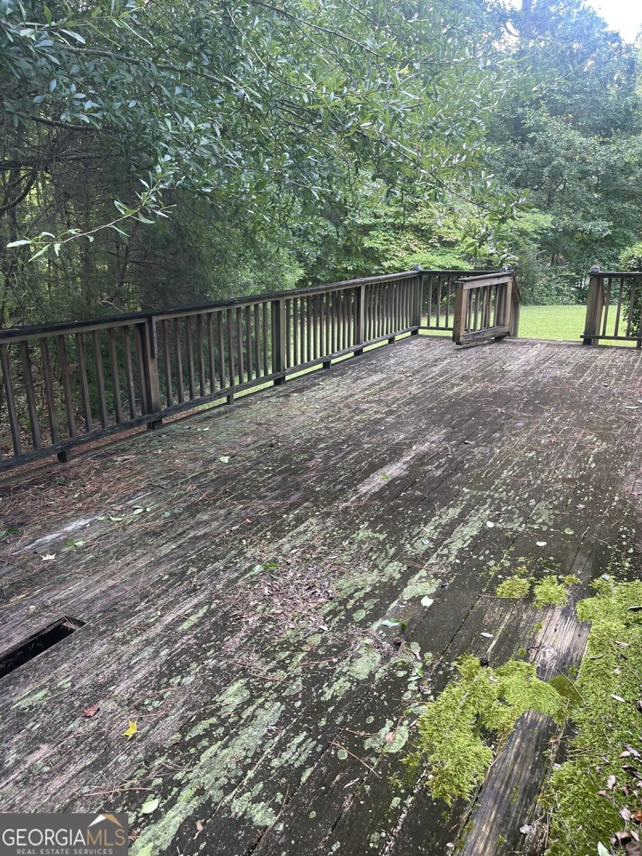 200 Cheyenne Drive Lagrange - 22