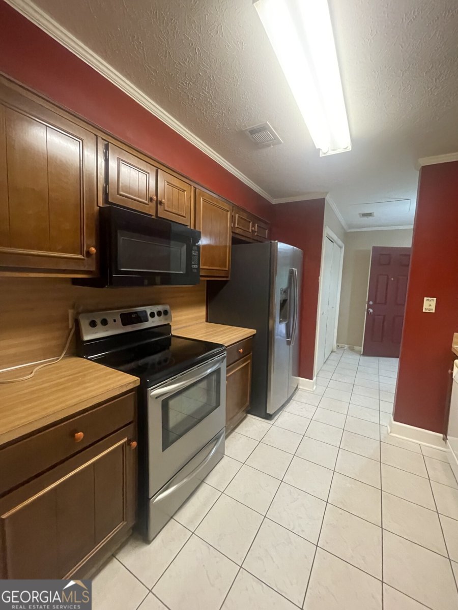 200 Cheyenne Drive Lagrange - 8