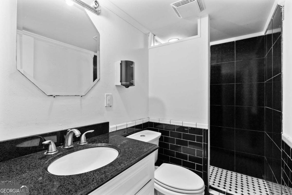 508 Greenridge Circle Stone Mountain - 23