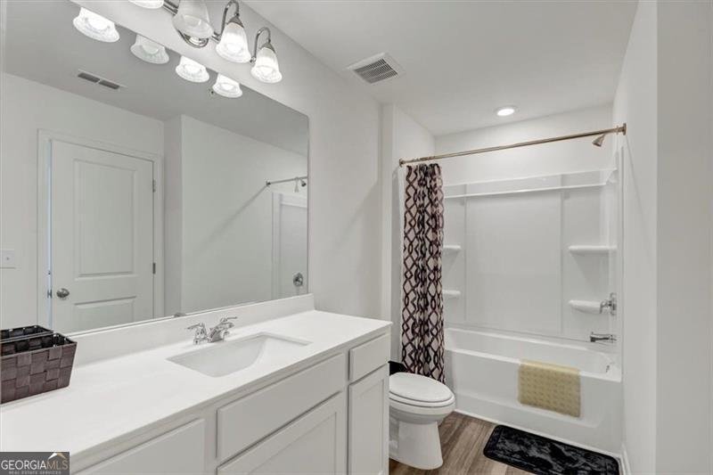 539 MAGNOLIA Circle Palmetto - 19
