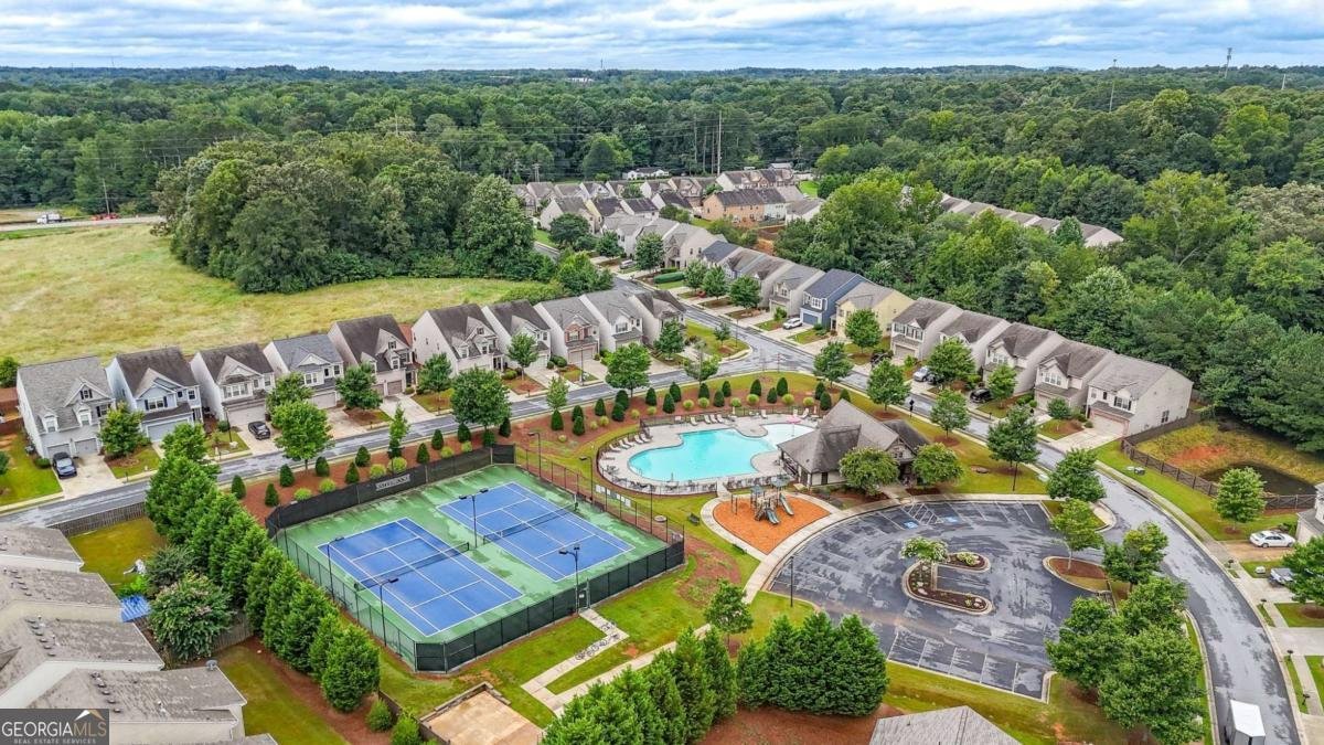 5050 Breezewood Circle Alpharetta - 14