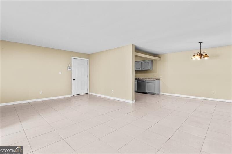 115 Camelot Drive Atlanta - 3