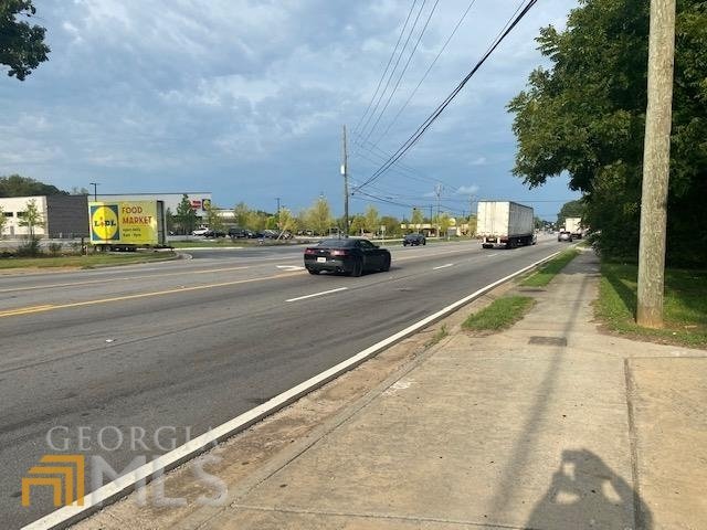 6017 Covington Highway Decatur - 8